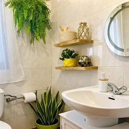 Manomar Ii, Tu Refugio En