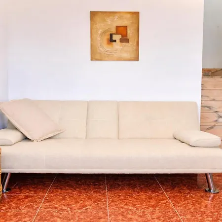 Manomar Ii, Tu Refugio En Apartment Gata